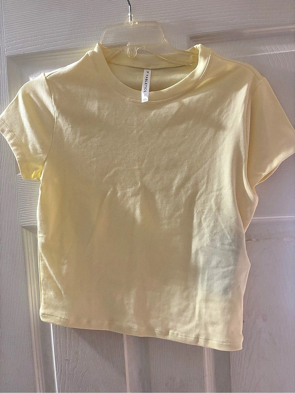 Fabletics Short Sleeve Tee in Yellow NWT